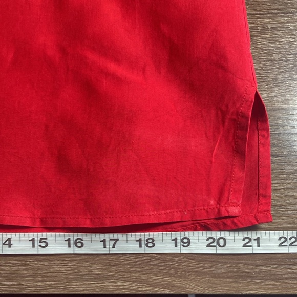 Women’s Vintage Red Peter Martin Silk Collection Medium Button Down Shirt - Picture 6 of 7